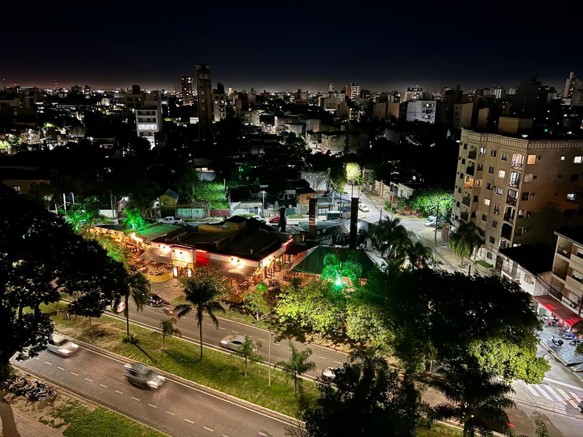 Apartment Departamento Inmejorable Ubicacion, Amplio Patio Y Opcional Cochera