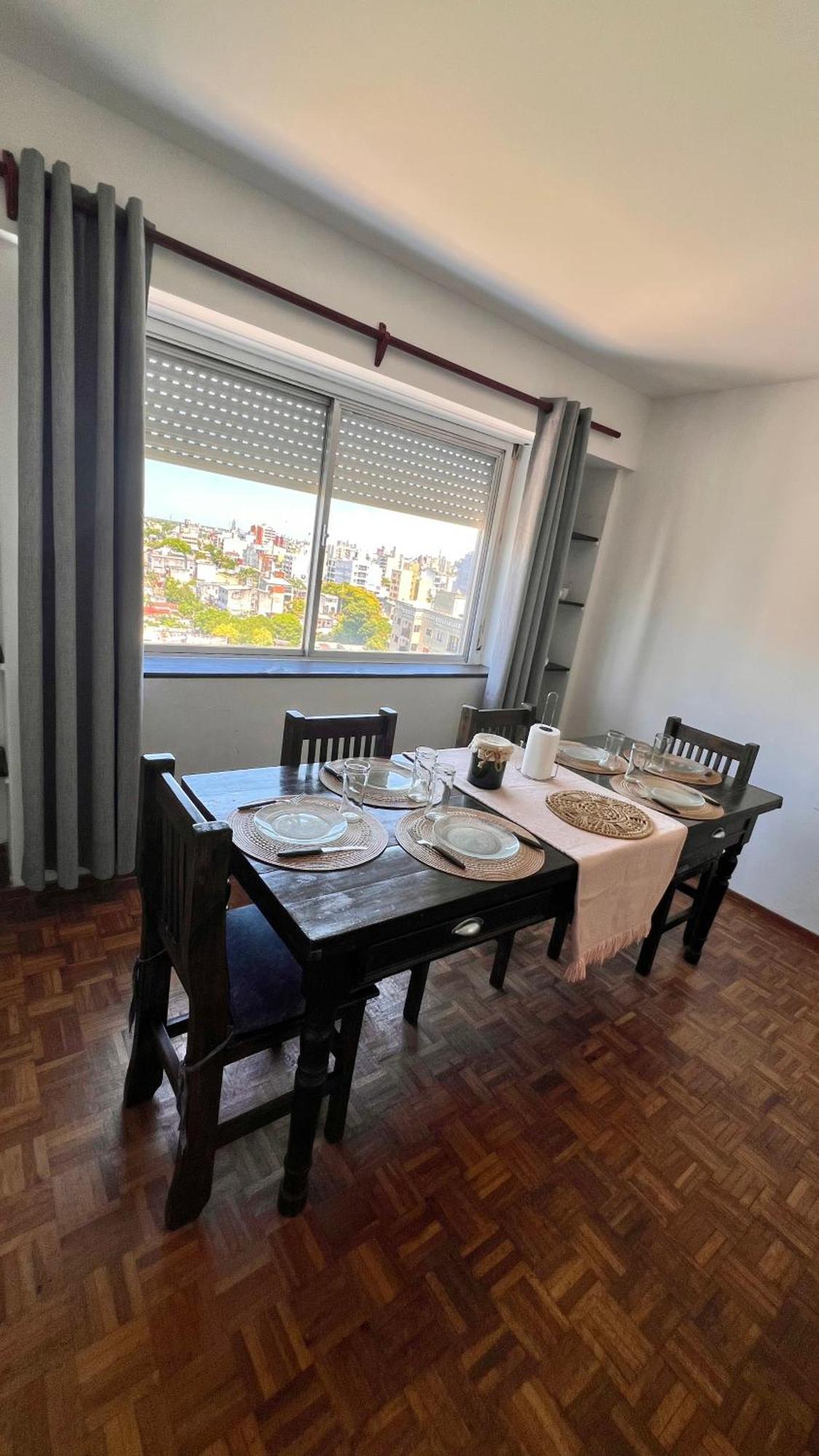 Apartment Departamento Inmejorable Ubicacion, Amplio Patio Y Opcional Cochera *